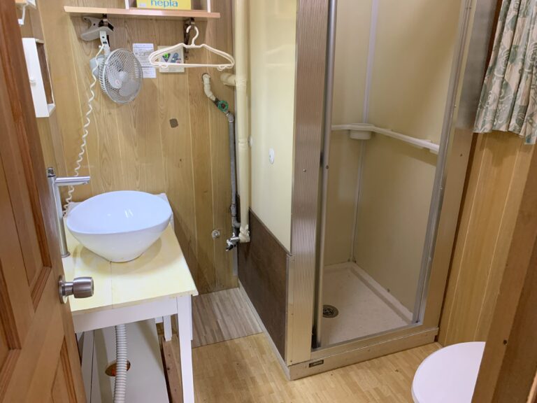Cottage #25 Bathroom