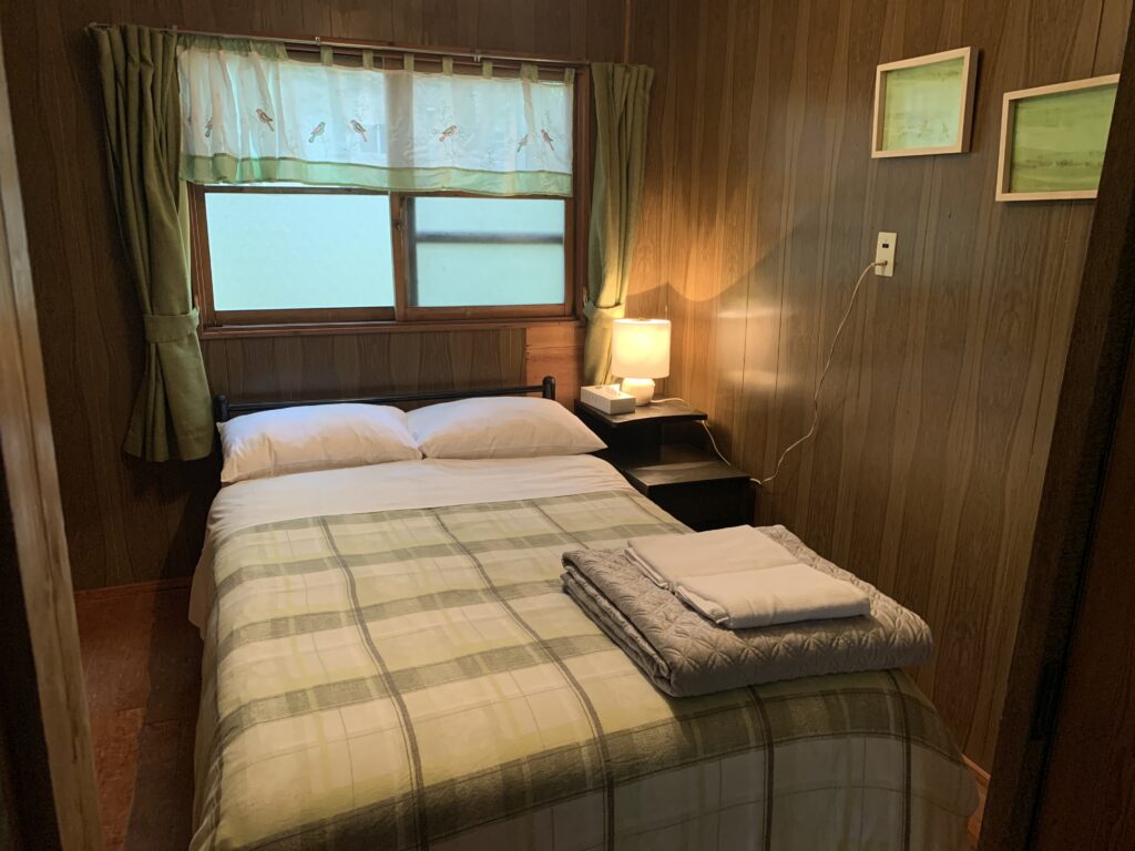 Cottage #9 Bedroom 1