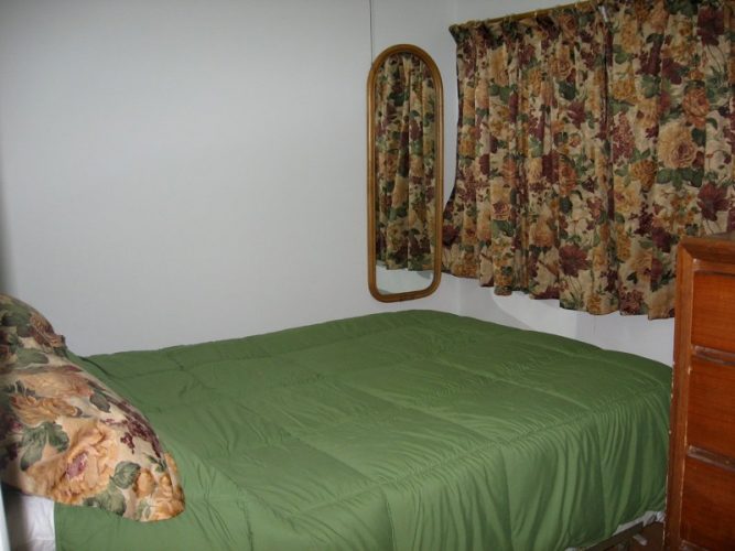 Cabin10_03