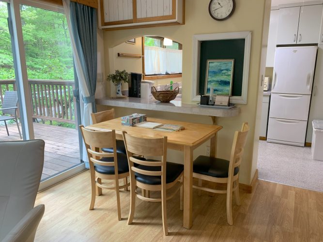 Cottage #27 Dining Area